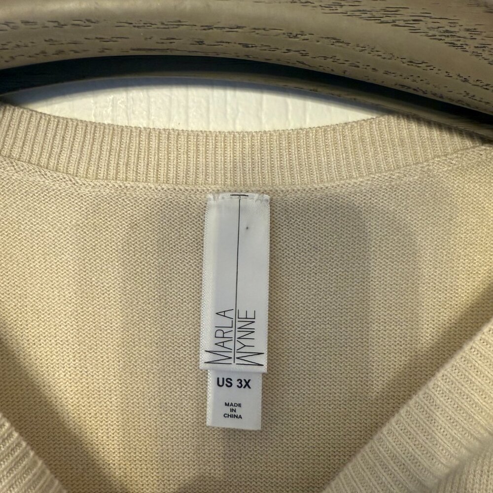 Sweater - Picture 2 of 2